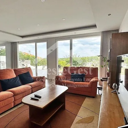 Magnolienhaus Capelas (Lisbon)
